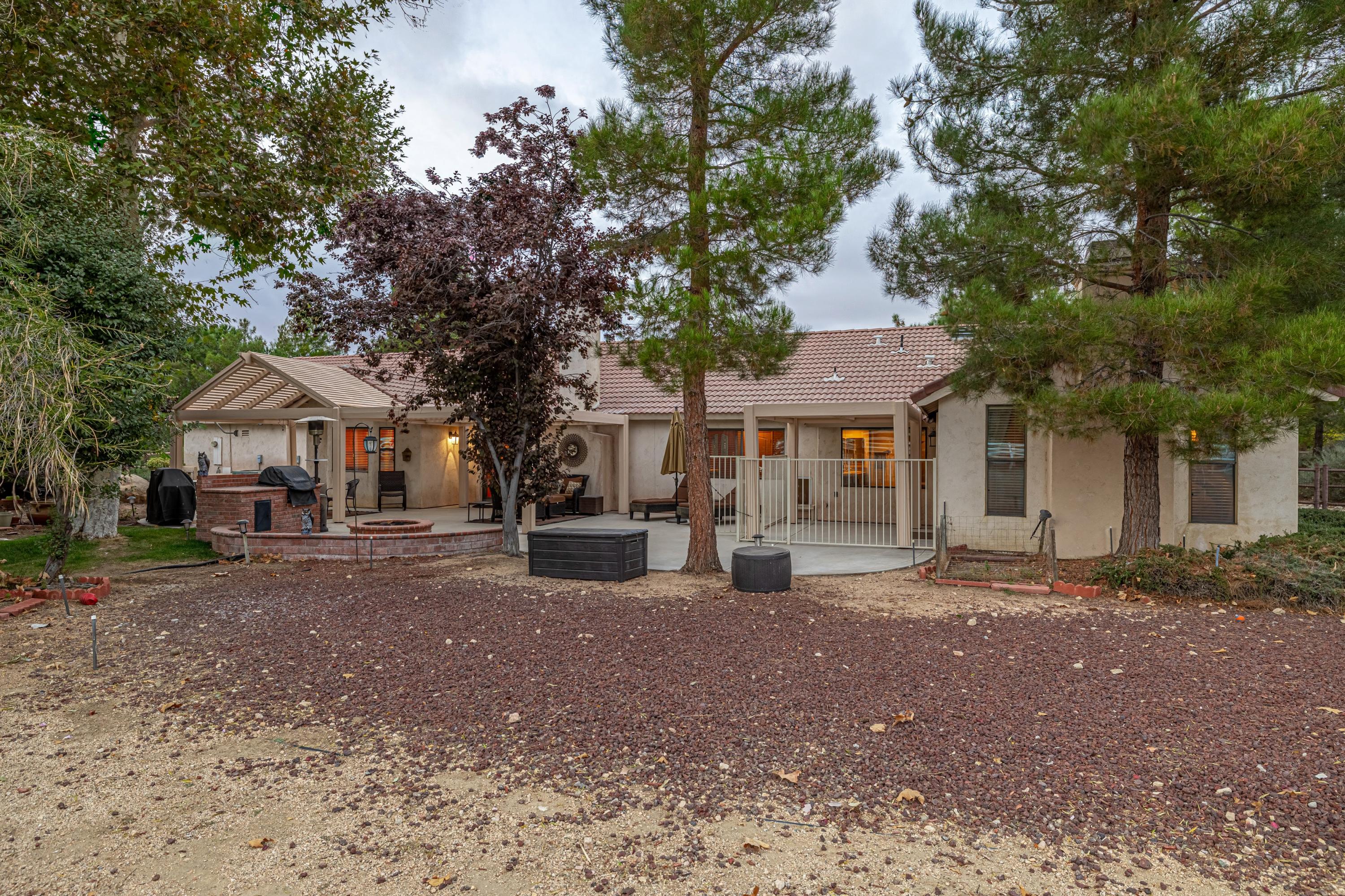 2470 Trails End Road Acton, CA 93510 - Photo 47 of 59 JMY_0910-HDR