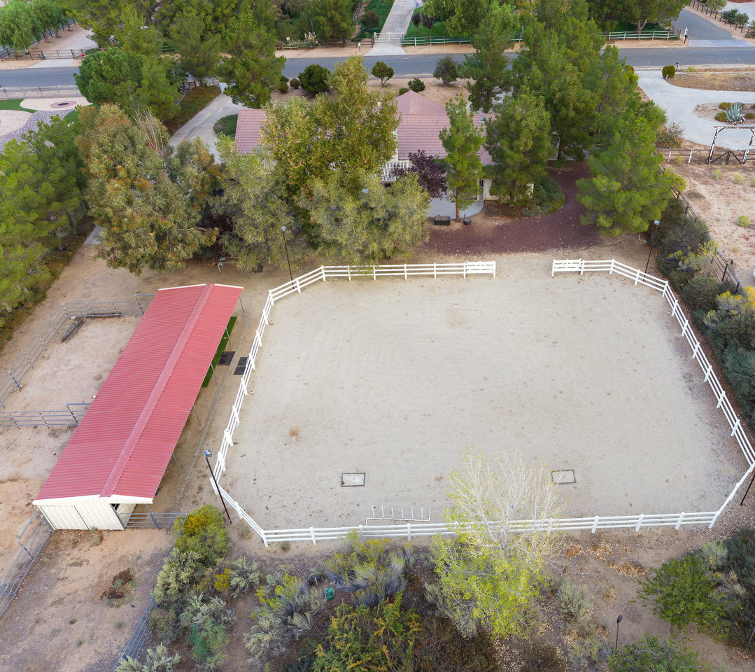 2470 Trails End Road Acton, CA 93510 - Photo 53 of 59 barn an arena