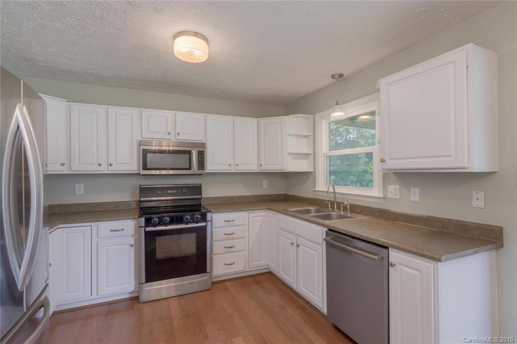 60 Edgewood Road Candler, NC 28715 - Photo 6 of 14 Gallery Image 6