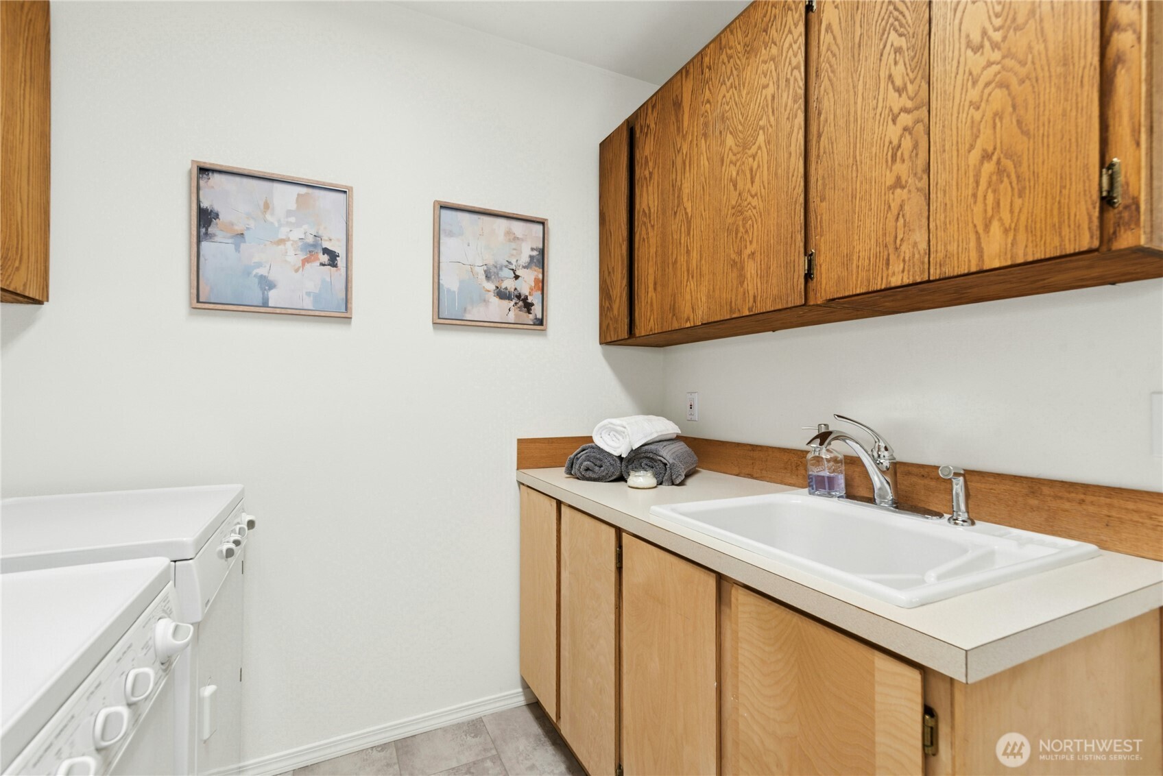 23621 7th Avenue West Bothell, WA 98021 - Photo 26 of 33 a bathroom with a sink and a cabinets