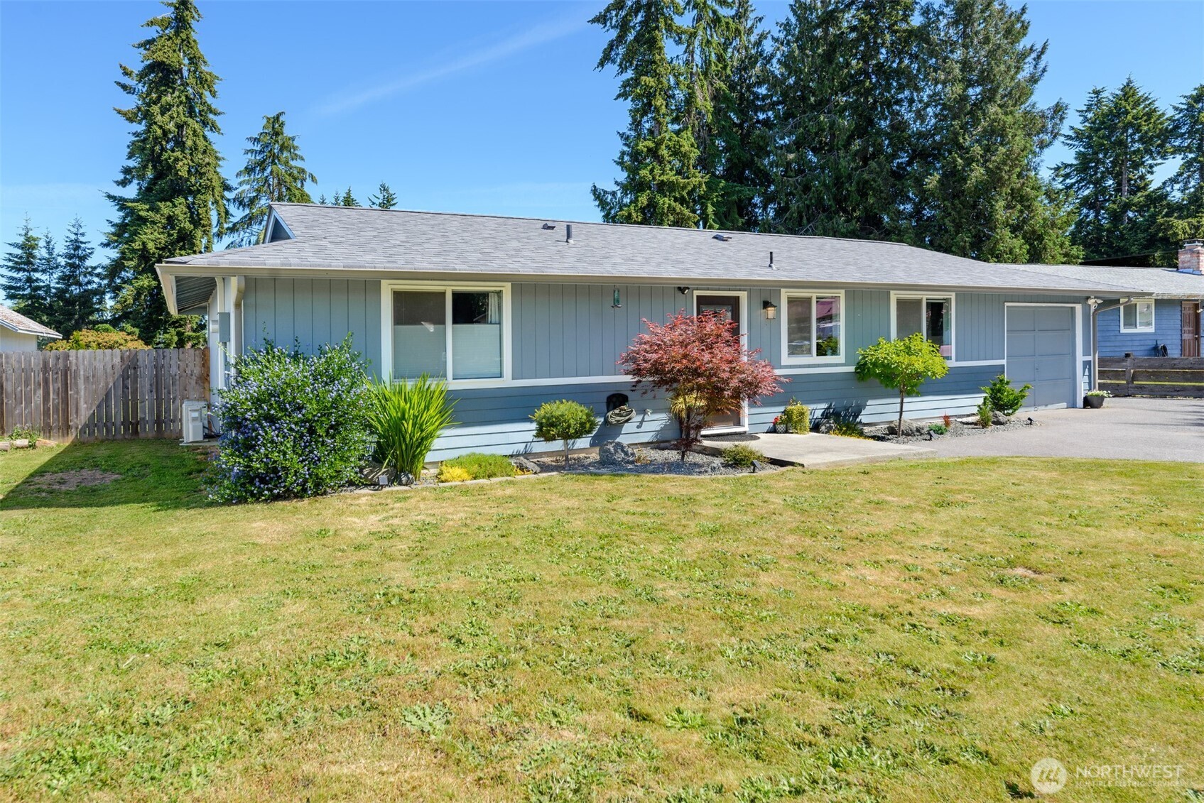 31 Summit View Place Port Angeles, WA 98362 - Photo 2 of 36