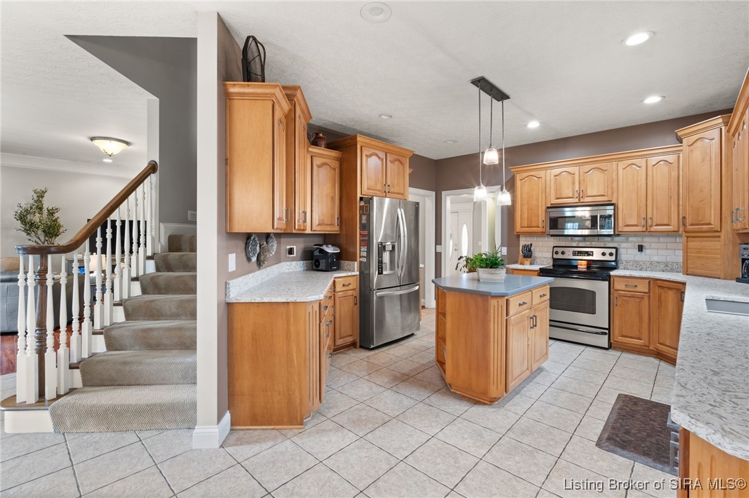 7122 Stacy Road Charlestown, IN 47111 - Photo 13 of 57 Gallery Image 13