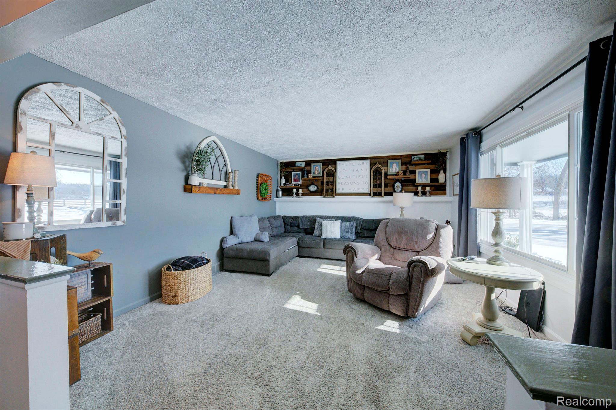 7401 Herbst Road Brighton, MI 48114 - Photo 6 of 30 Gallery Image 6