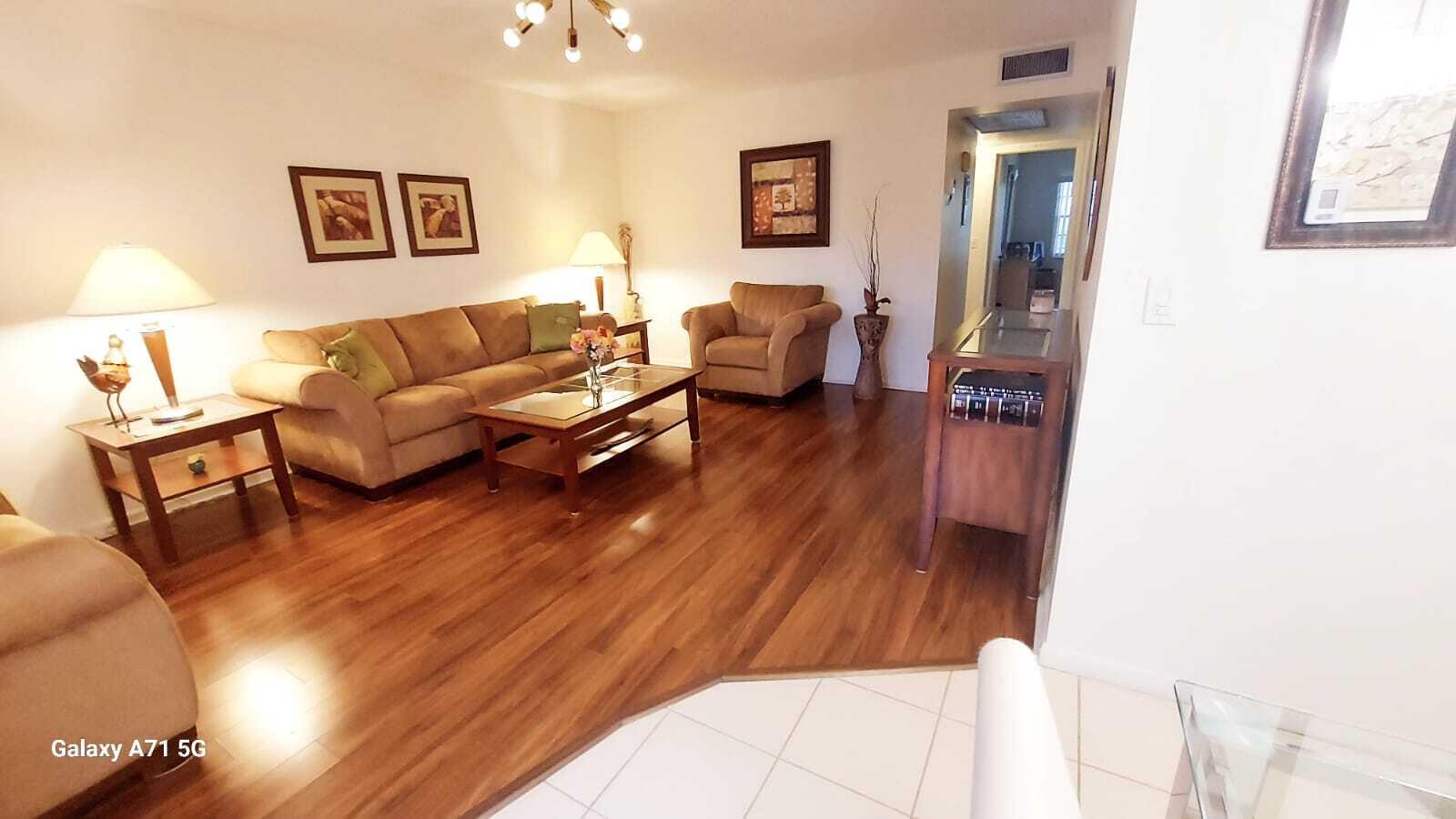 280 Suffolk F Boca Raton, FL 33434 - Photo 3 of 48 living room