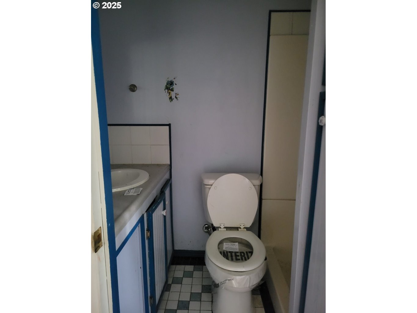 2910 Southeast Hillyard Road Gresham, OR 97080 - Photo 17 of 34