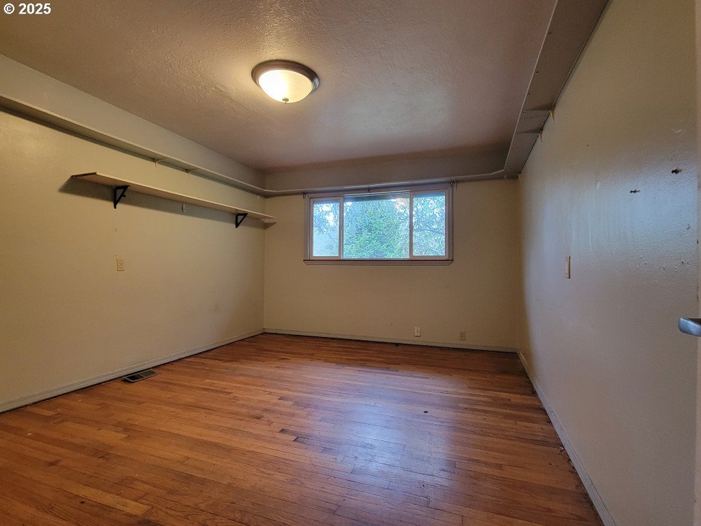 2910 Southeast Hillyard Road Gresham, OR 97080 - Photo 19 of 34