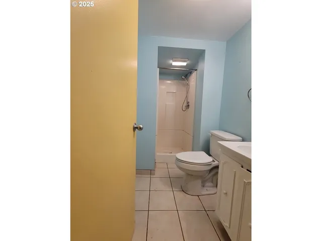 $484,000 | 2910 Southeast Hillyard Road, Gresham, OR 97080