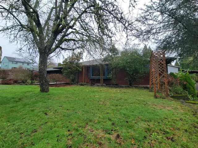 $484,000 | 2910 Southeast Hillyard Road, Gresham, OR 97080