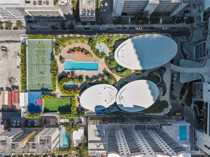 $1,950,000 | 700 Northeast 24th Street, Unit 5206, Miami, FL 33137