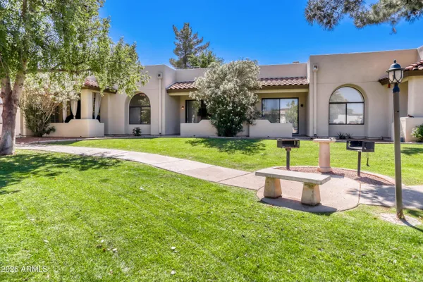 $319,000 | 750 East Northern Avenue, Unit 1124, Phoenix, AZ 85020