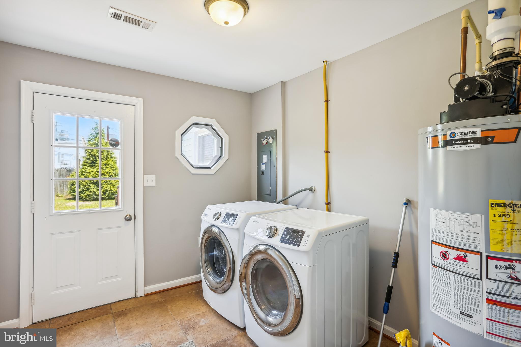 8 Sumac Road Glen Burnie, MD 21060 - Photo 25 of 31 Front loading washer & dryer