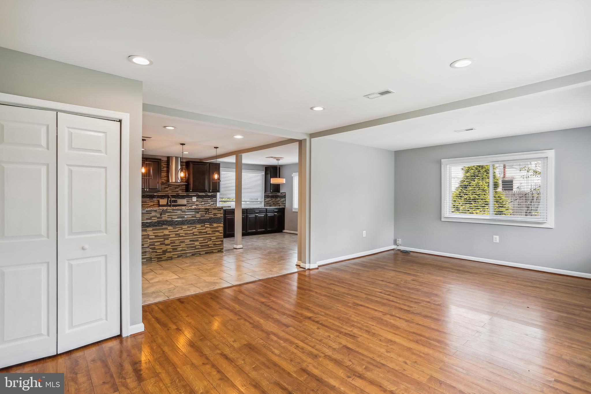 8 Sumac Road Glen Burnie, MD 21060 - Photo 26 of 31 Living room with hardwood