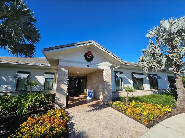 $3,400 | 3059 Beaver Creek Drive, Kissimmee, FL 34746