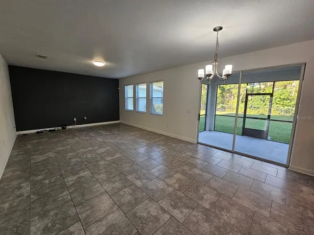 $3,400 | 3059 Beaver Creek Drive, Kissimmee, FL 34746