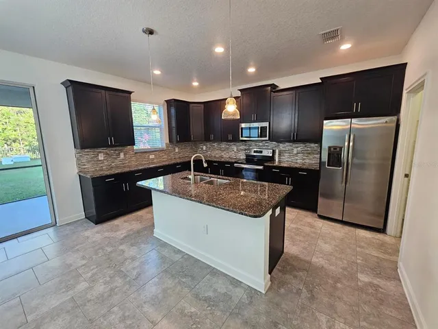 $3,400 | 3059 Beaver Creek Drive, Kissimmee, FL 34746