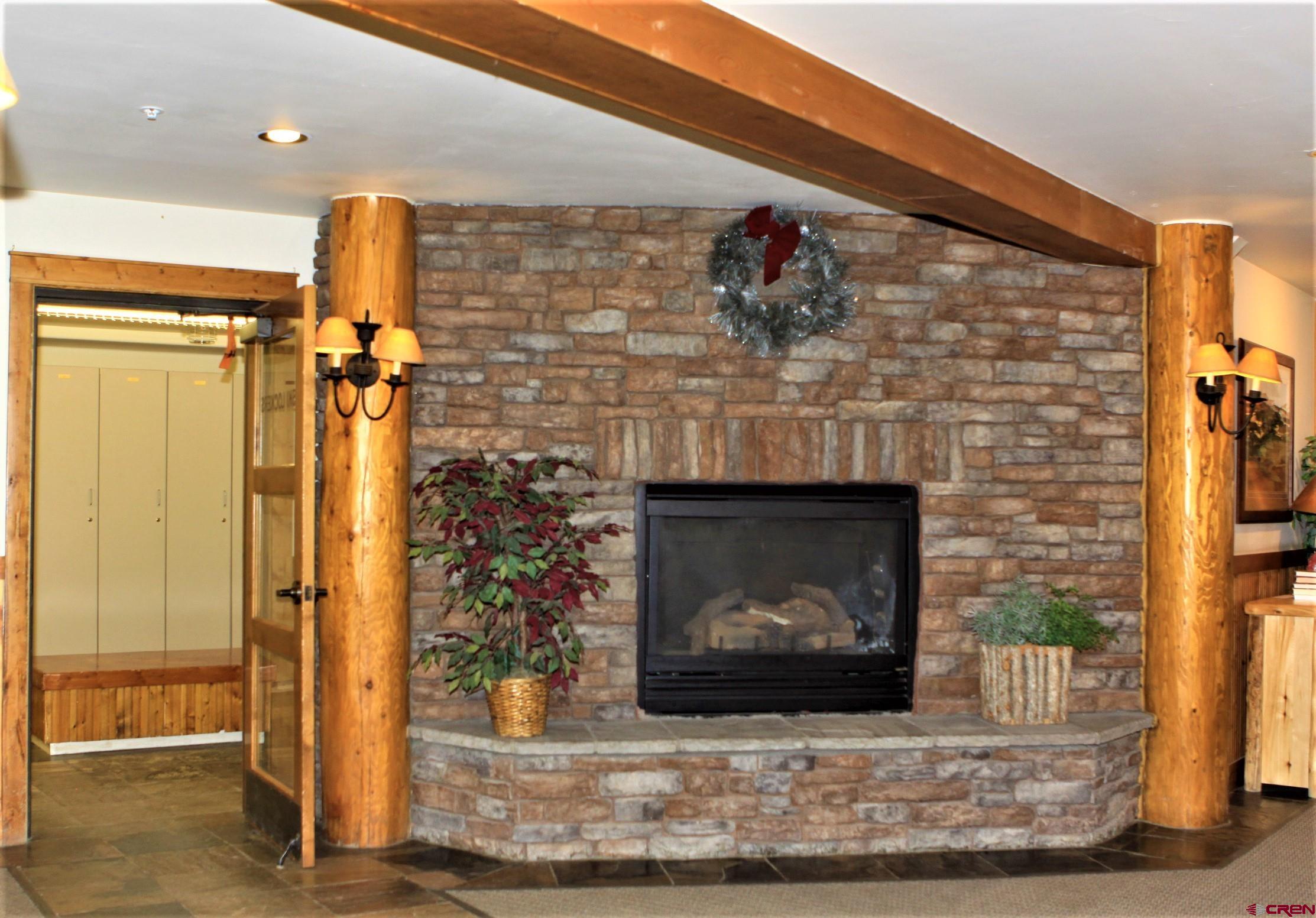 9 Hunter Hill Road, Unit 303 Crested Butte, CO 81225 - Photo 18 of 25 Gallery Image 18