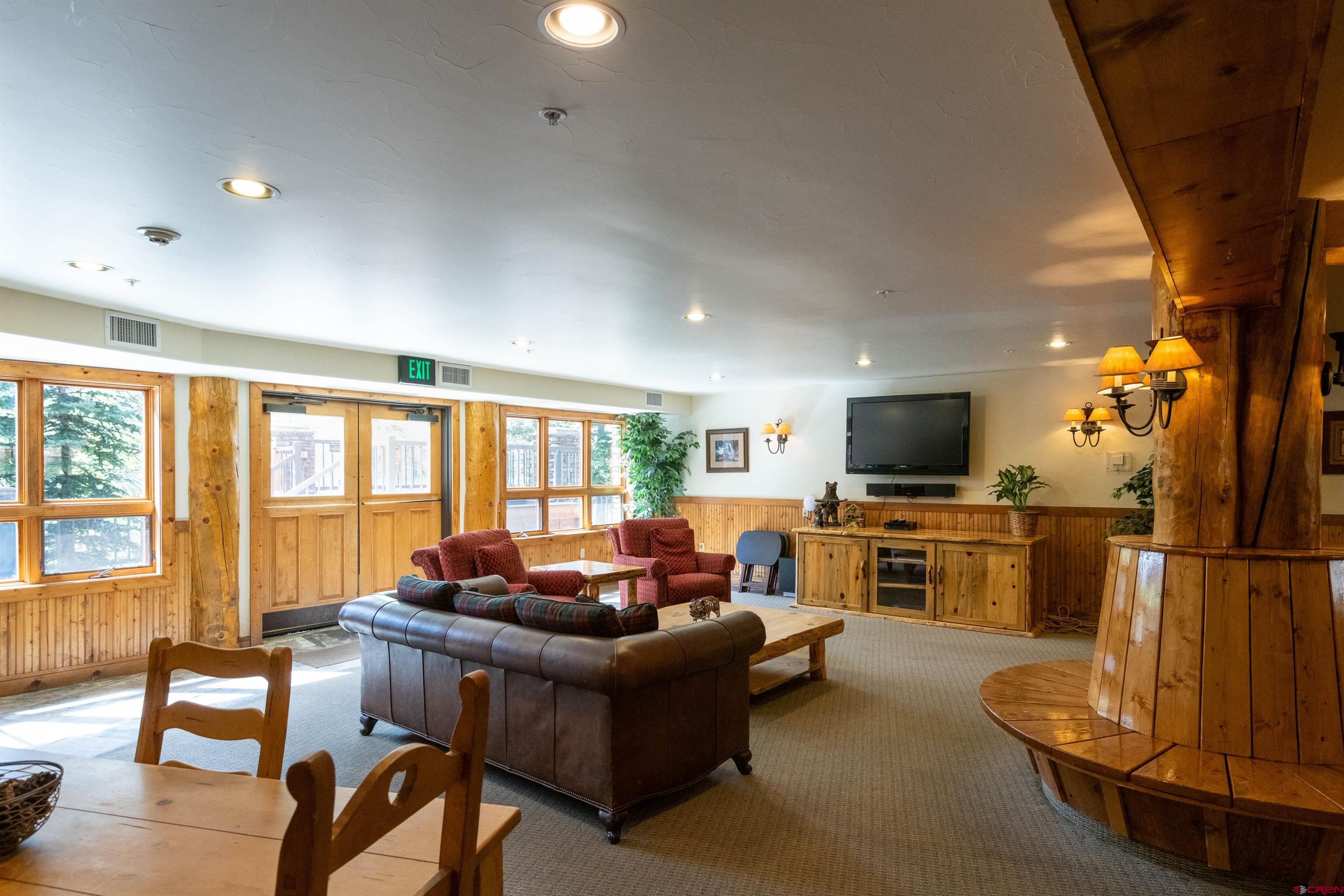 9 Hunter Hill Road, Unit 303 Crested Butte, CO 81225 - Photo 19 of 25 Gallery Image 19