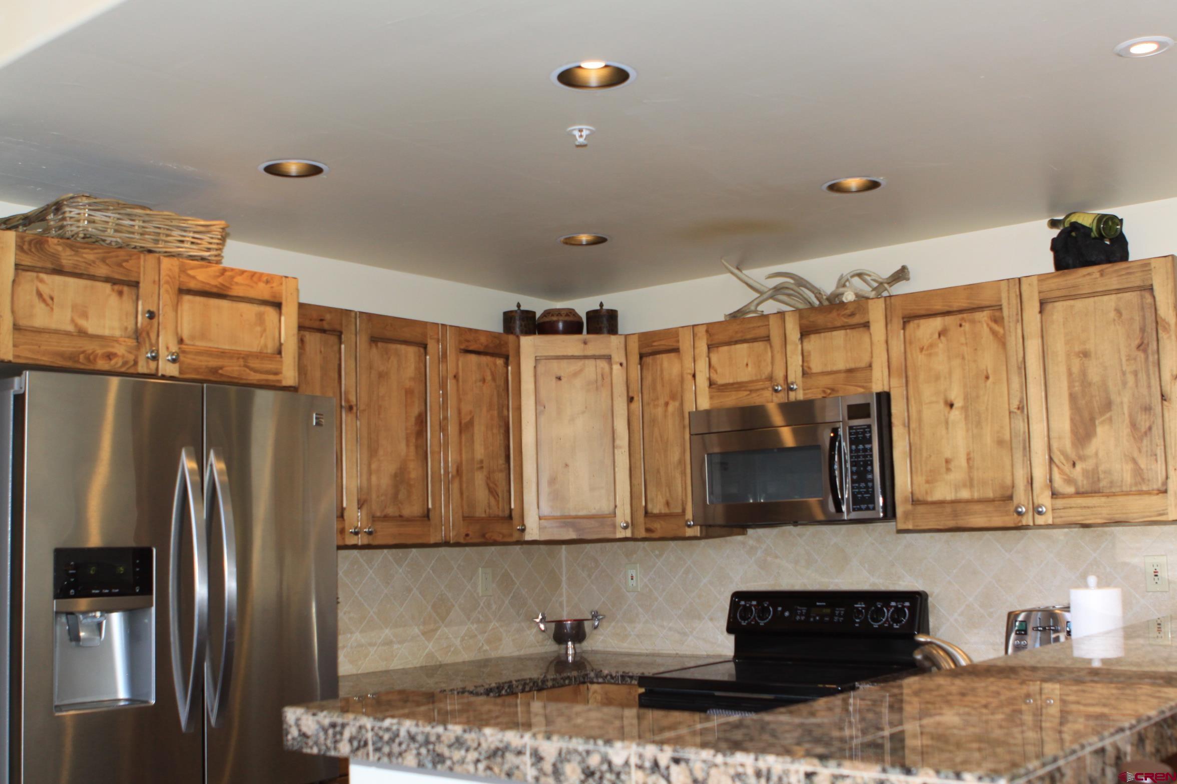 9 Hunter Hill Road, Unit 303 Crested Butte, CO 81225 - Photo 5 of 25 Gallery Image 5