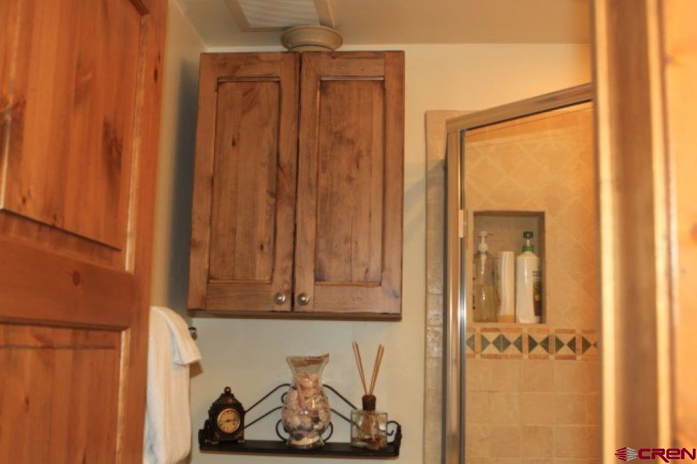 9 Hunter Hill Road, Unit 303 Crested Butte, CO 81225 - Photo 10 of 25 Guest Bath