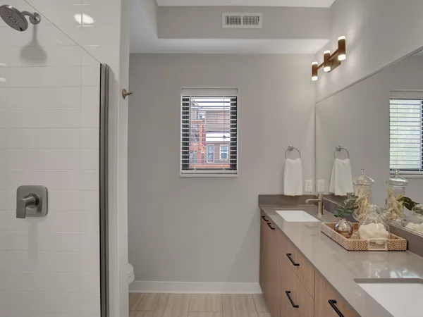 $3,695 | 3630 Colfax Avenue South, Minneapolis, MN 55409