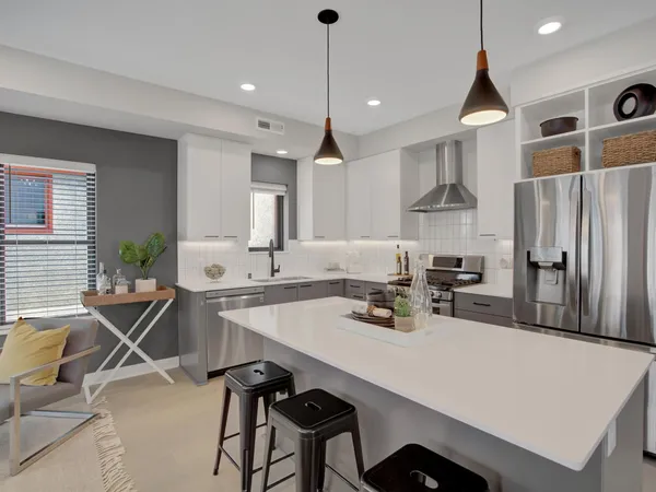 $3,695 | 3630 Colfax Avenue South, Minneapolis, MN 55409