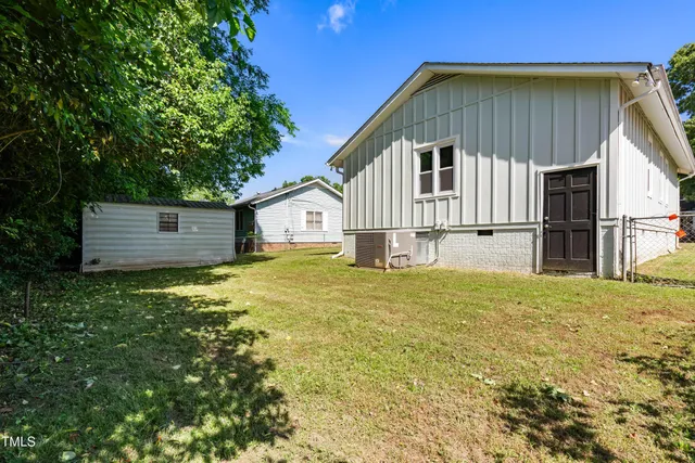 a house view with a outdoor space