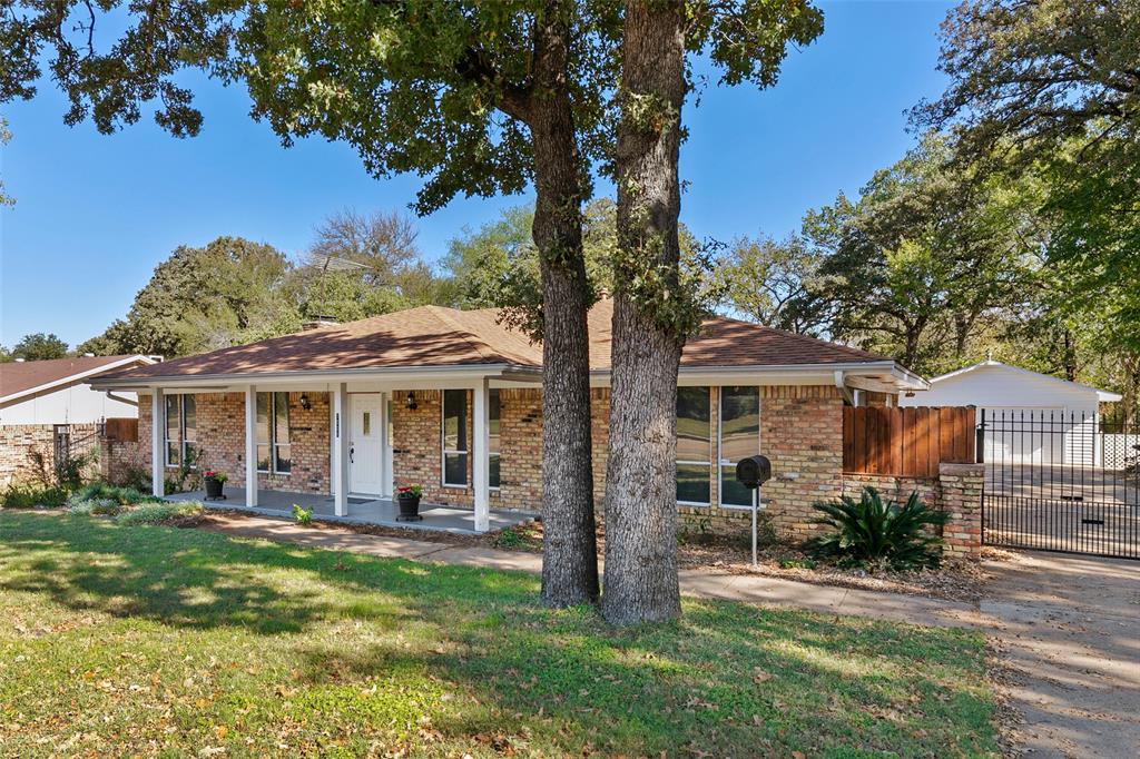 1501 North Fielder Road, Arlington, TX 76012 Compass