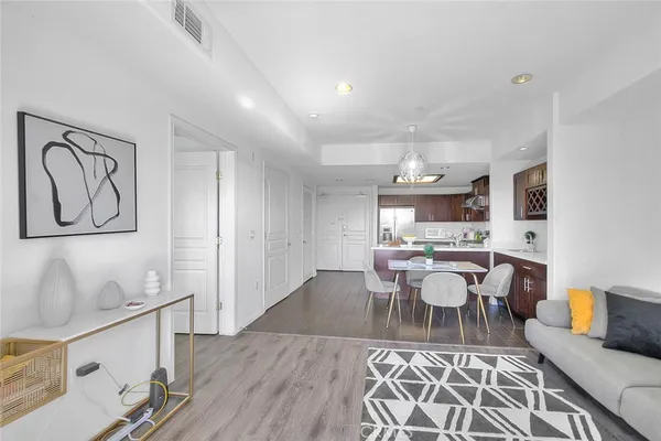 $588,000 | 11 South 3rd Street, Unit 226, Alhambra, CA 91801