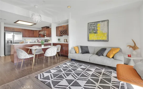 $588,000 | 11 South 3rd Street, Unit 226, Alhambra, CA 91801