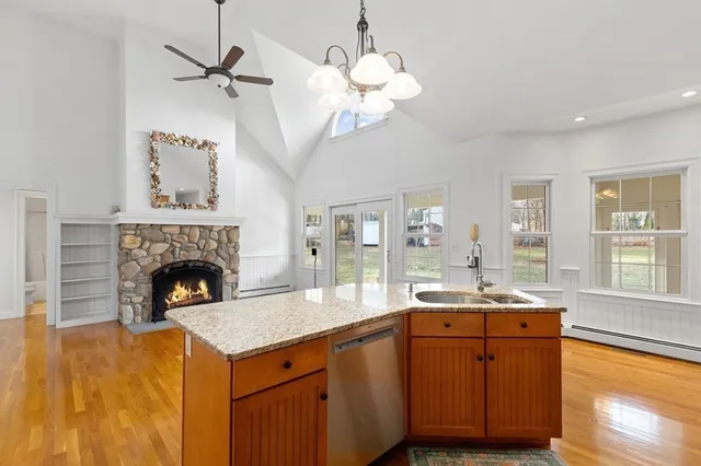 $895,000 | 10 Proud Foot Way, Hanson, MA 02341