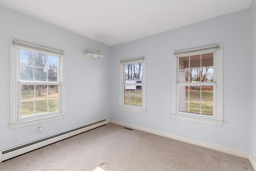 10 Proud Foot Way Hanson, MA 02341 - Photo 25 of 39