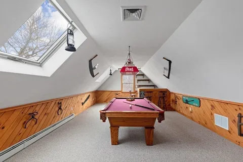 a view of an outdoor space