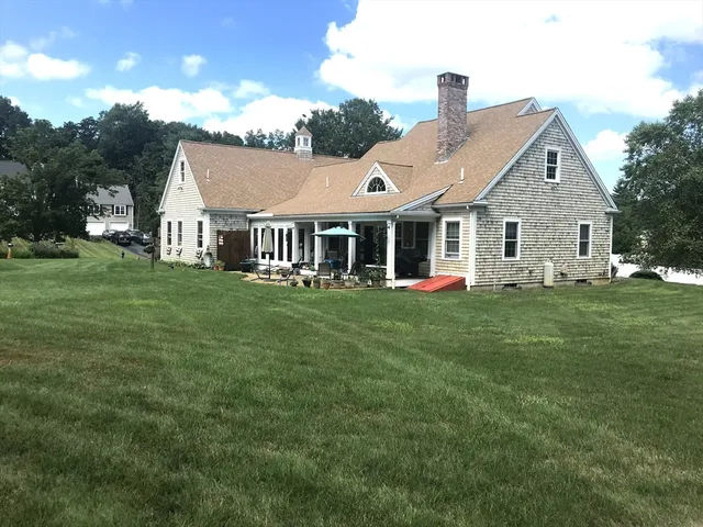 $895,000 | 10 Proud Foot Way, Hanson, MA 02341