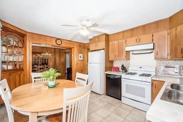 $3,800 | 78 Lorenzo Circle, Methuen, MA 01844