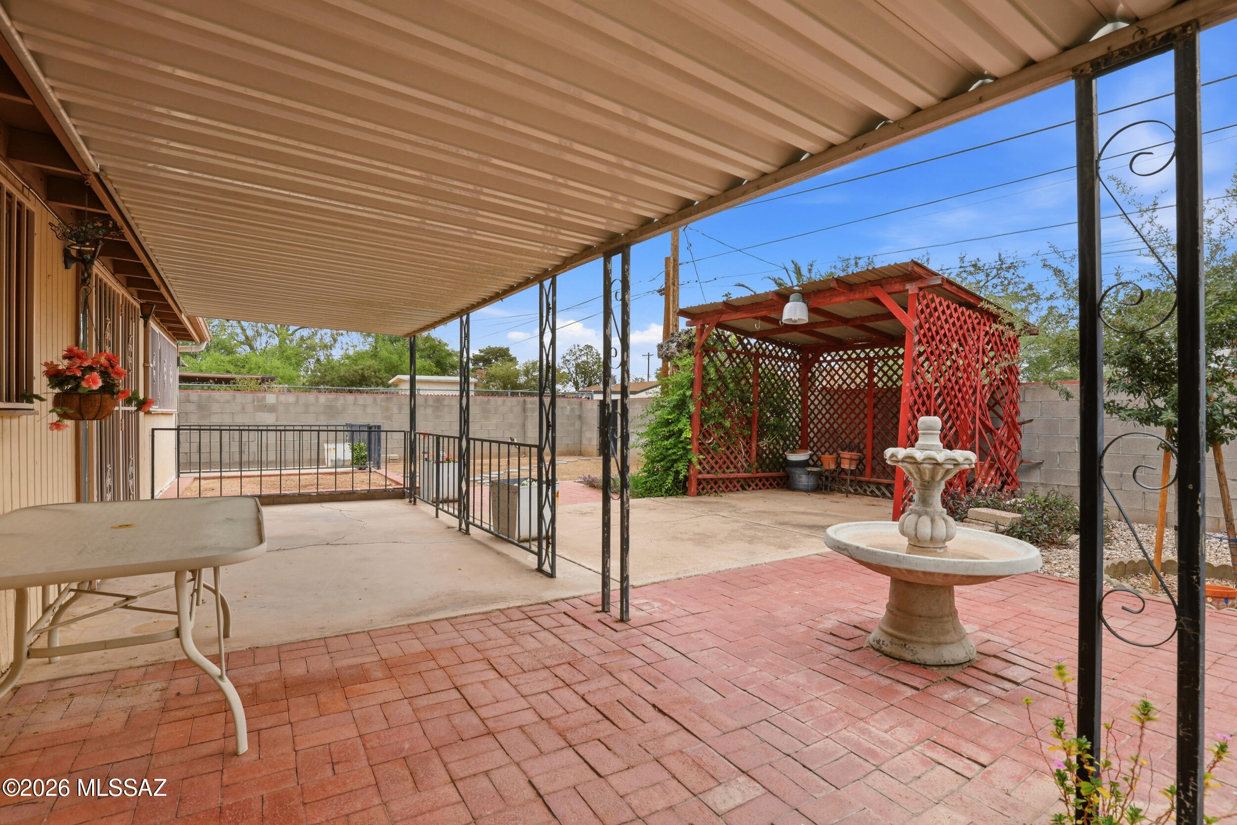 3632 East Juarez Street Tucson, AZ 85713 - Photo 25 of 37 Covered Back patio