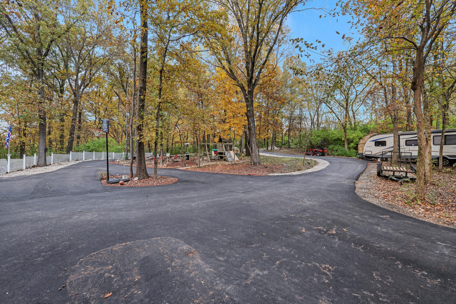 1 River Vly Rnch Road White Heath, IL 61884 - Photo 7 of 66 a view of road with large trees