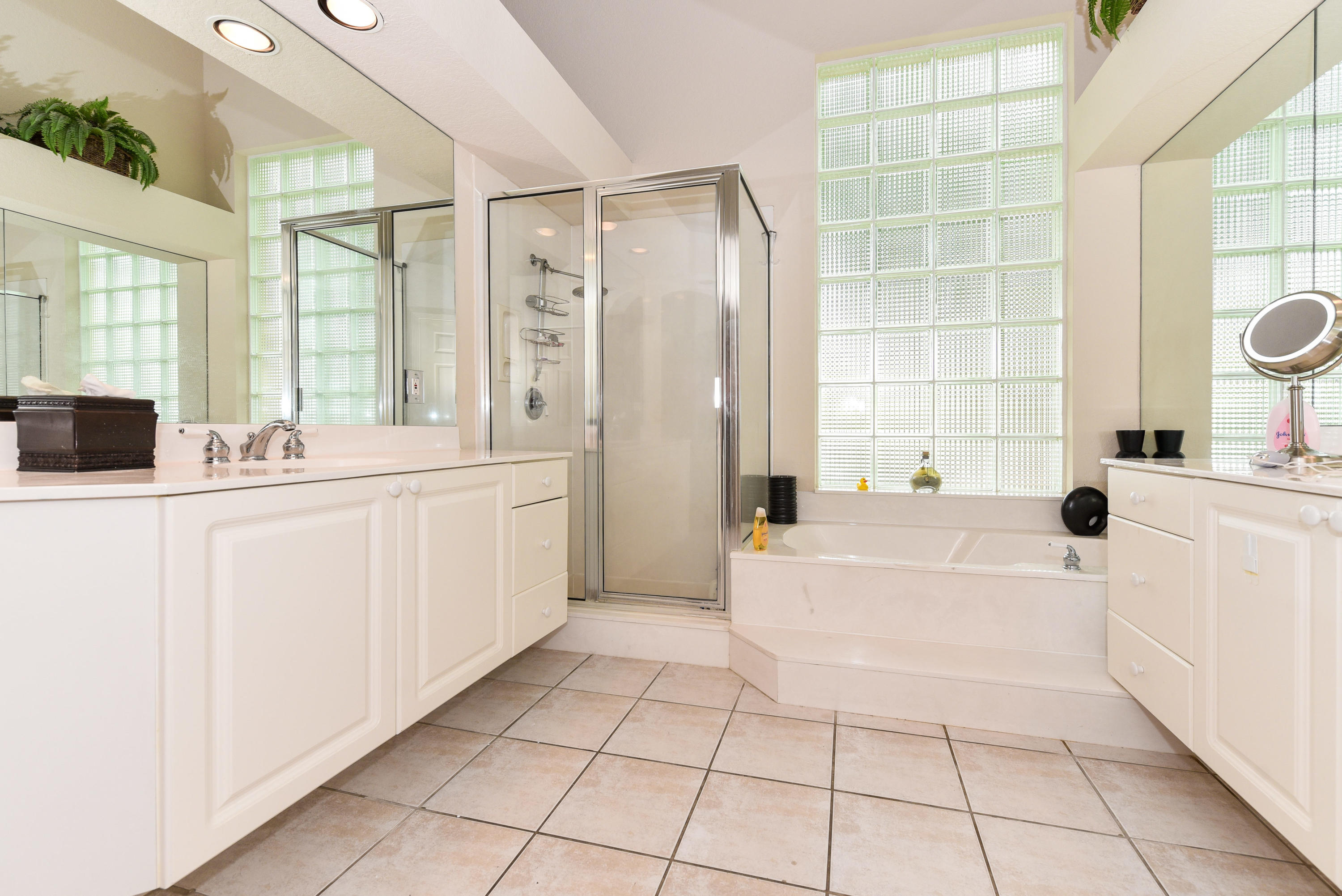 4281 Northwest 66th Lane Boca Raton, FL 33496 - Photo 16 of 21 4281 NW 66th Ln Boca Raton FL-print-023-