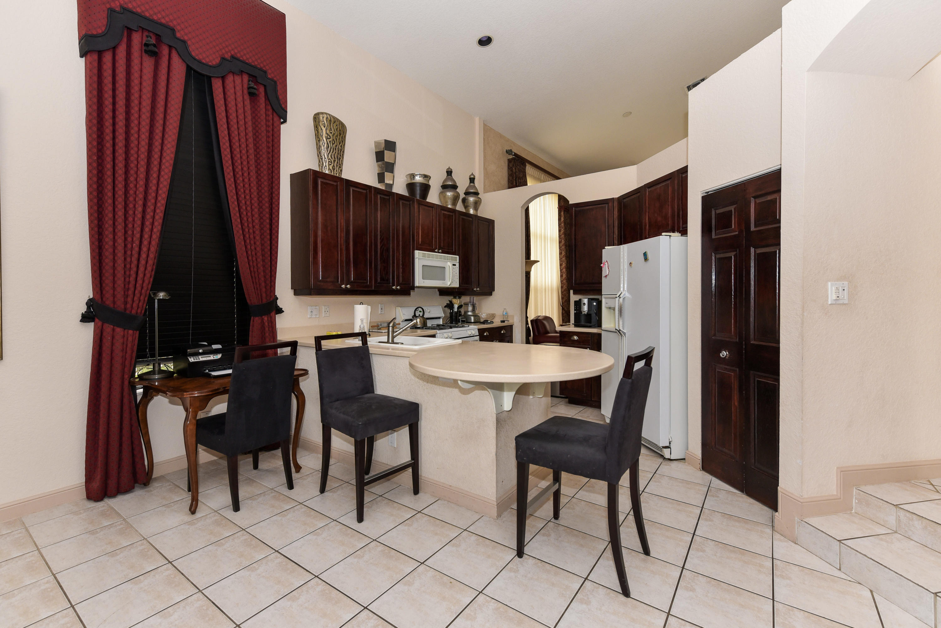 4281 Northwest 66th Lane Boca Raton, FL 33496 - Photo 5 of 21 4281 NW 66th Ln Boca Raton FL-print-006-