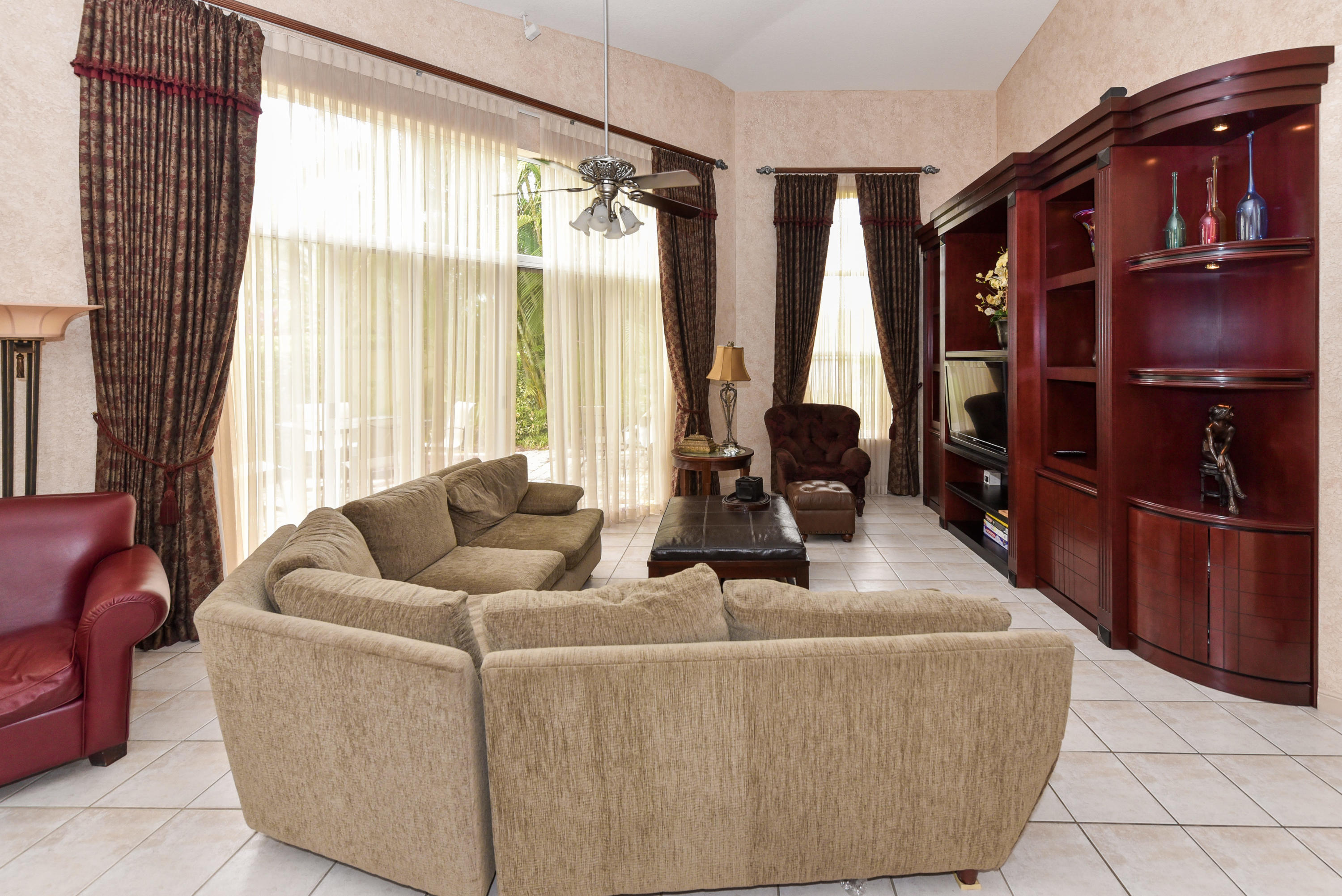 4281 Northwest 66th Lane Boca Raton, FL 33496 - Photo 9 of 21 4281 NW 66th Ln Boca Raton FL-print-011-