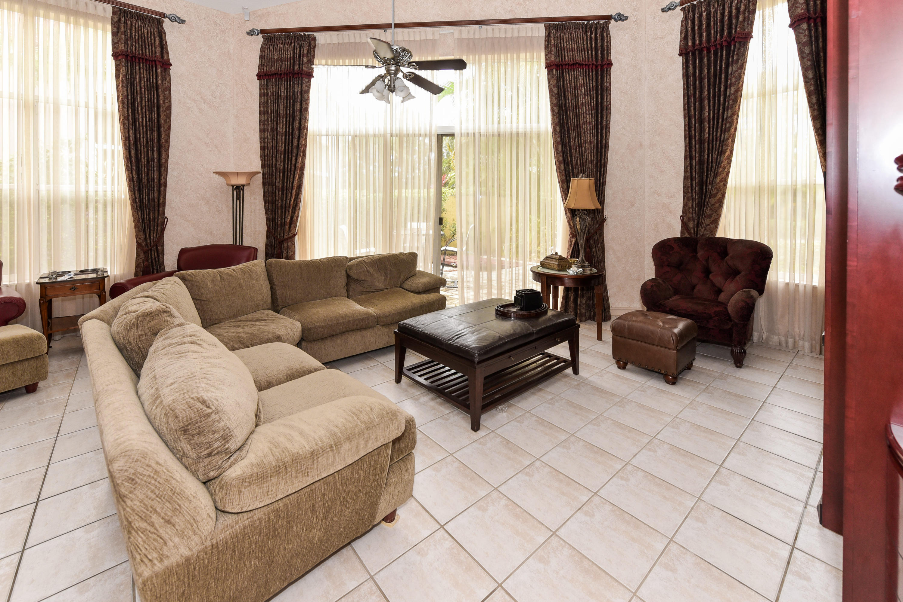 4281 Northwest 66th Lane Boca Raton, FL 33496 - Photo 10 of 21 4281 NW 66th Ln Boca Raton FL-print-012-