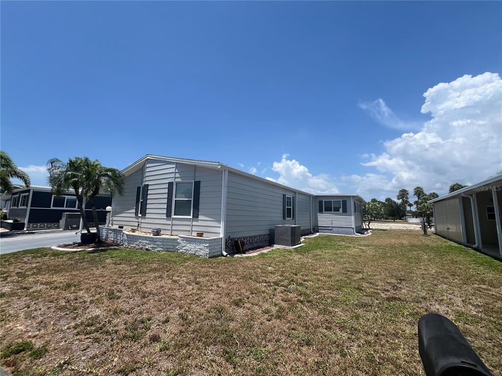 106 Roma Road Venice, FL 34285 - Photo 3 of 49 Gallery Image 3