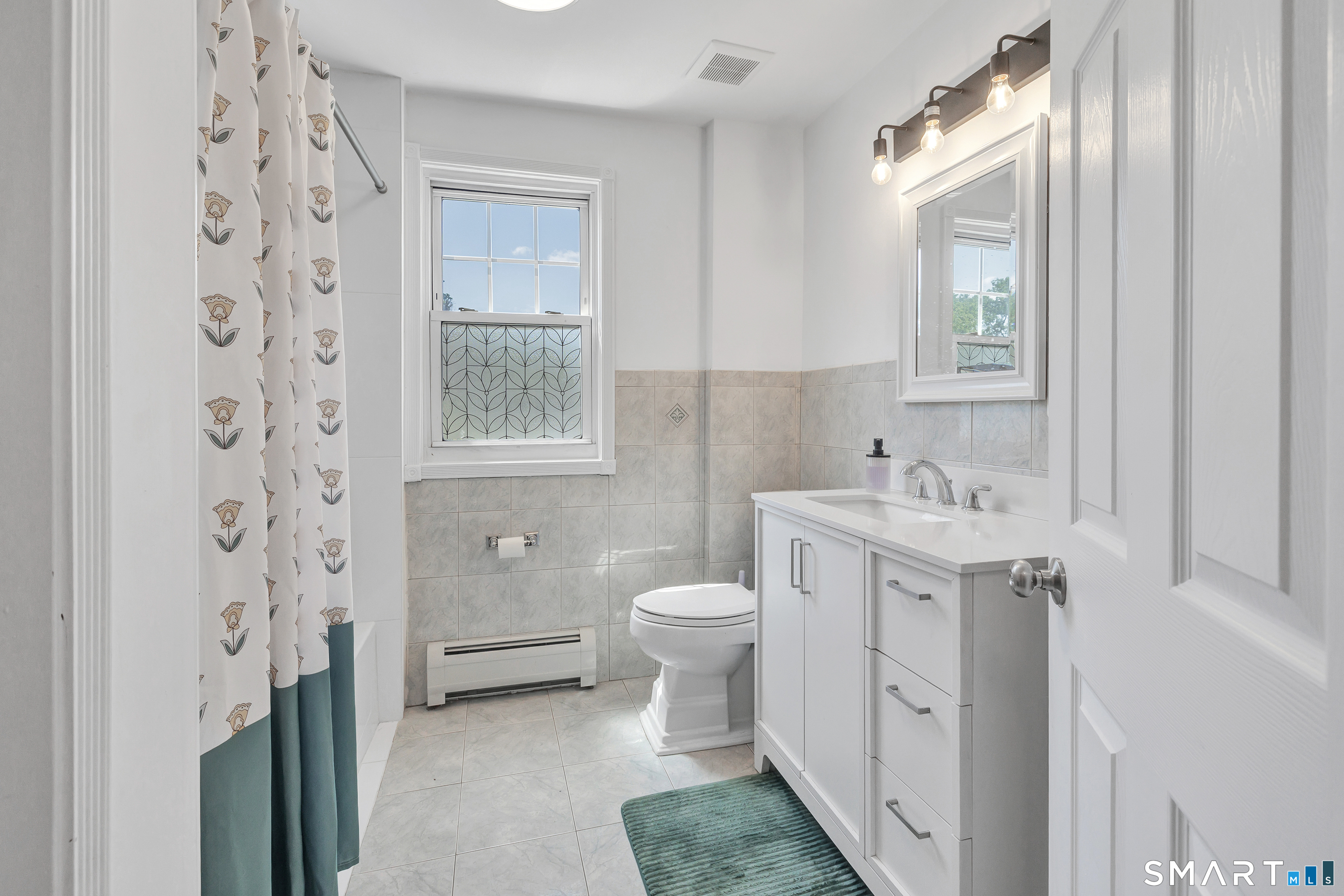 83 Stonybrook Road Stratford, CT 06614 - Photo 21 of 38