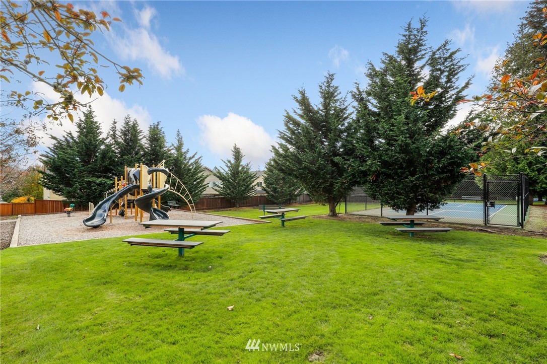 13604 161st Place Southeast Renton, WA 98059 - Photo 28 of 32