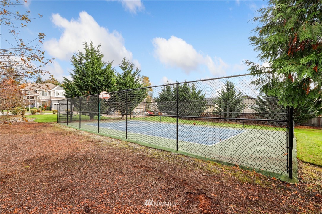 13604 161st Place Southeast Renton, WA 98059 - Photo 30 of 32