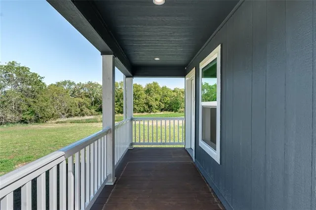 $250,000 | 16878 South Ratner Road, Overbrook, KS 66524