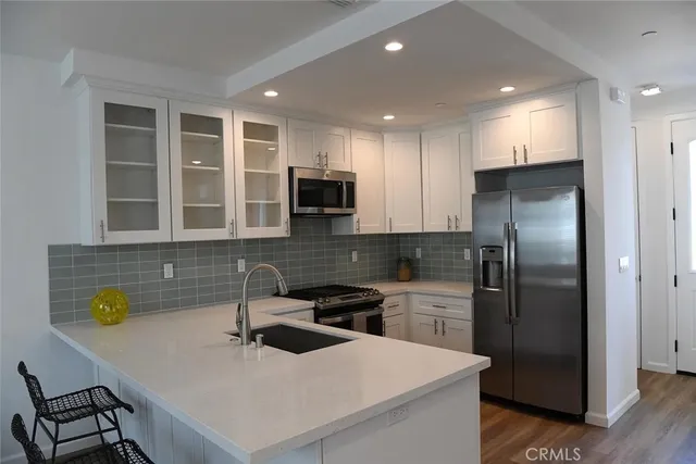 $3,850 | 417 North Market Street, Unit E, Inglewood, CA 90302