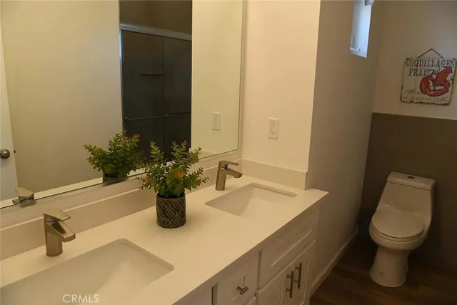 $3,850 | 417 North Market Street, Unit E, Inglewood, CA 90302