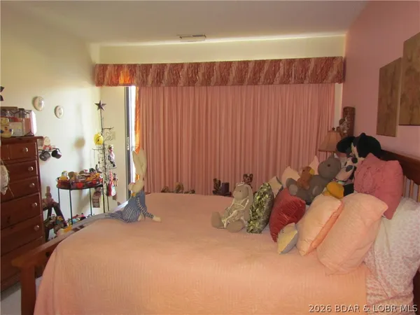 $199,900 | 87 Cir Edge Drive, Unit 3B, Lake Ozark, MO 65049