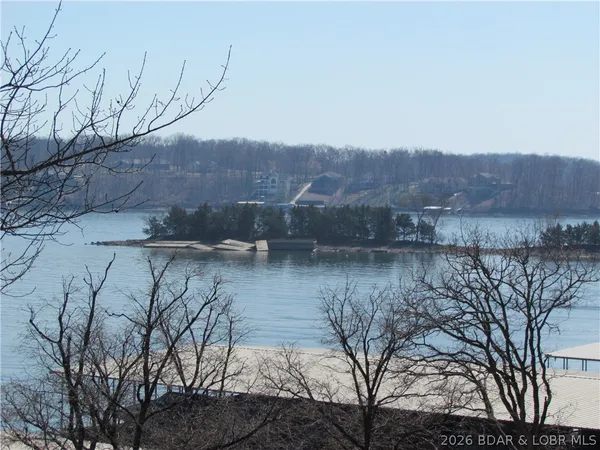 $199,900 | 87 Cir Edge Drive, Unit 3B, Lake Ozark, MO 65049