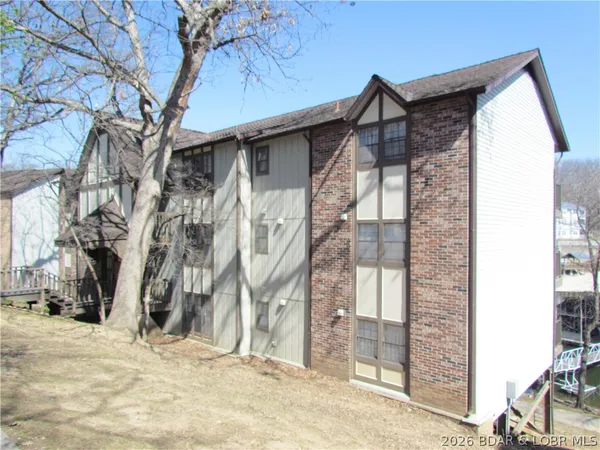 $199,900 | 87 Cir Edge Drive, Unit 3B, Lake Ozark, MO 65049